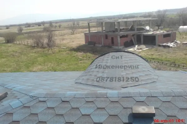 Монтаж на битумни керемиди на покрив